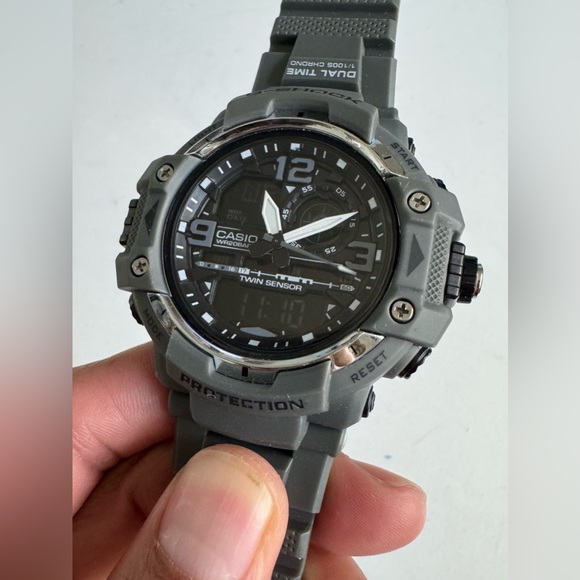 Casio G Shock Gravity Gravity Master Gpw 2000 G Shock Gravity